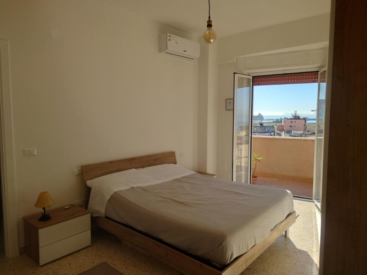 Casa Flegrea Bagnoli Apartment *